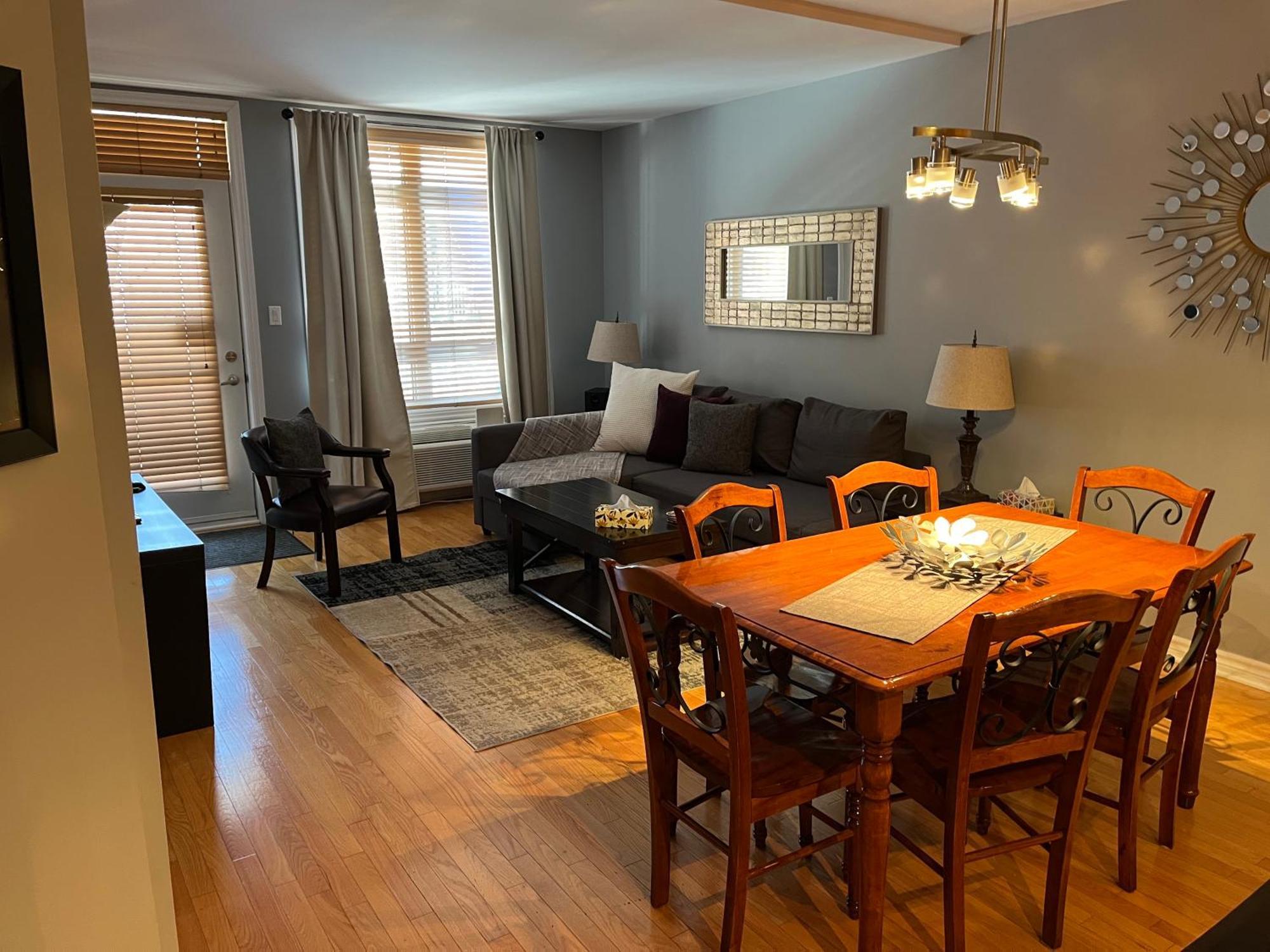 Aparthotelmontreal By Les Terrasses Saint Urbain 2225I2 Zewnętrze zdjęcie