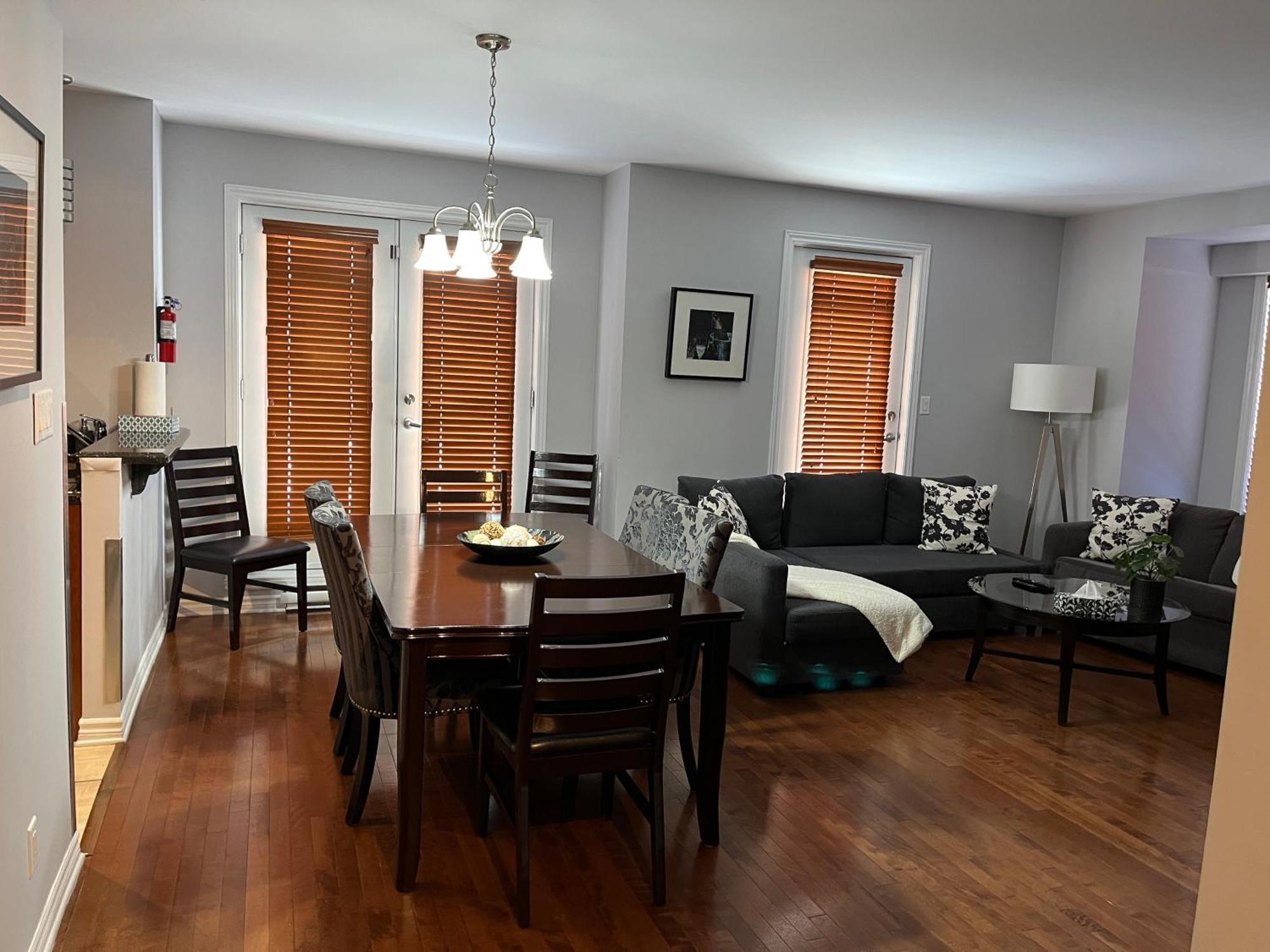 Aparthotelmontreal By Les Terrasses Saint Urbain 2225I2 Zewnętrze zdjęcie